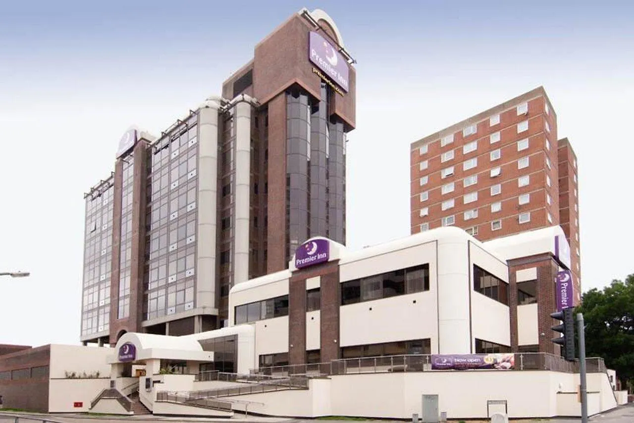 Premier Inn Sunbury